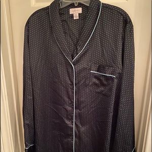 Cabernet Long Sleeve Sleep-shirt Size XL